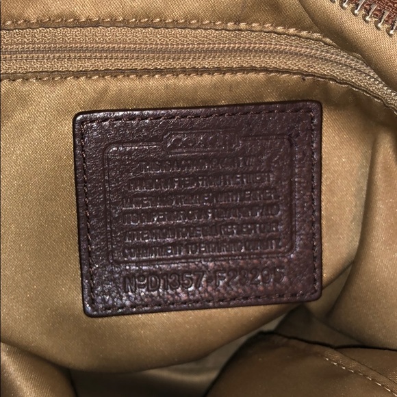 Coach tote - Picture 7 of 7